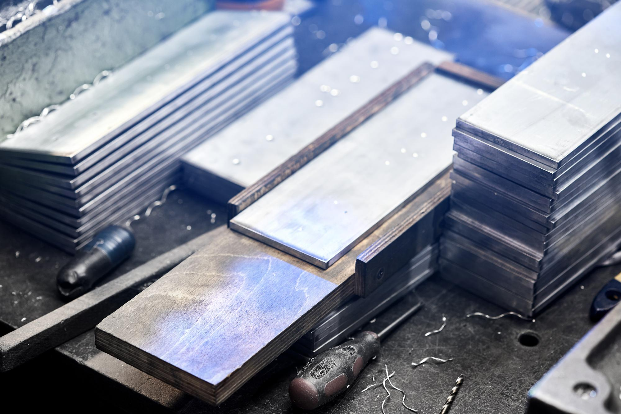 metal-aluminum-plates